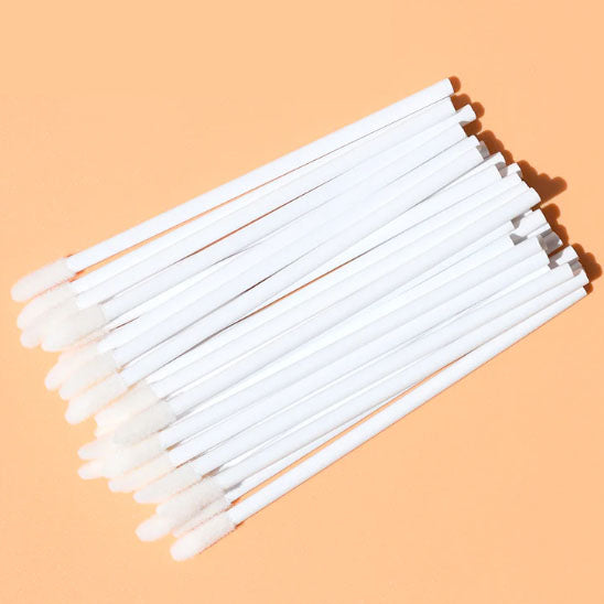 pinceaux maquillage CuteLips lot de pinceaux a tige blanche - lot de pinceaux a levres