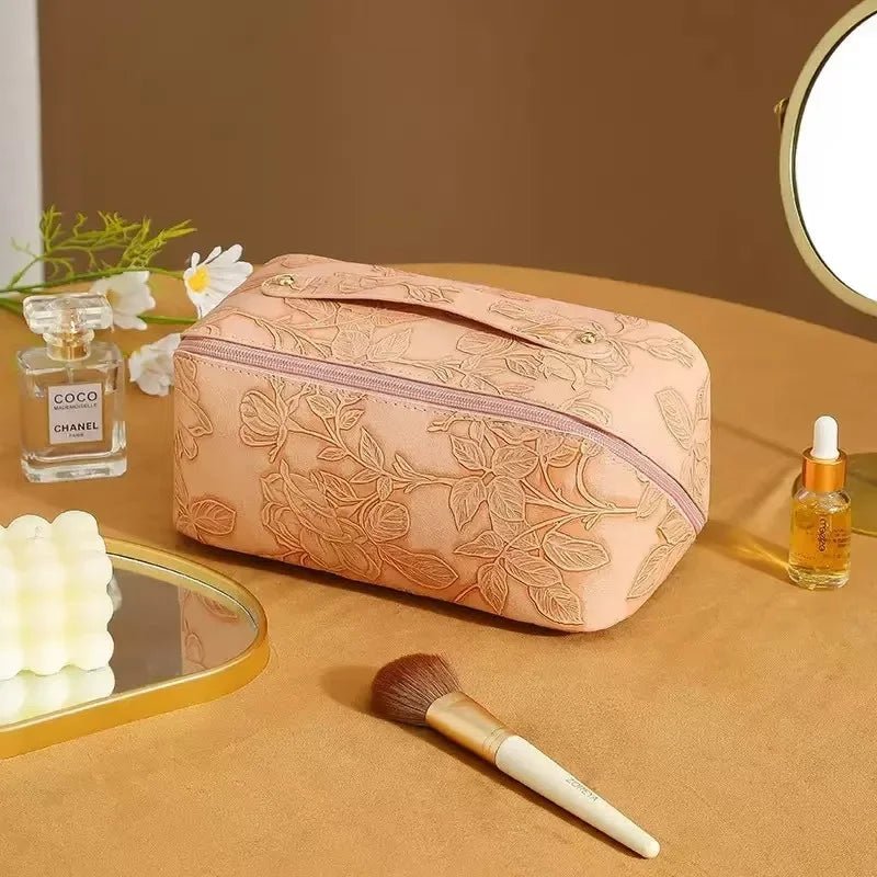 trousse maquillage cuir pu floral embosse coloris rose sac cosmetique grande capacite